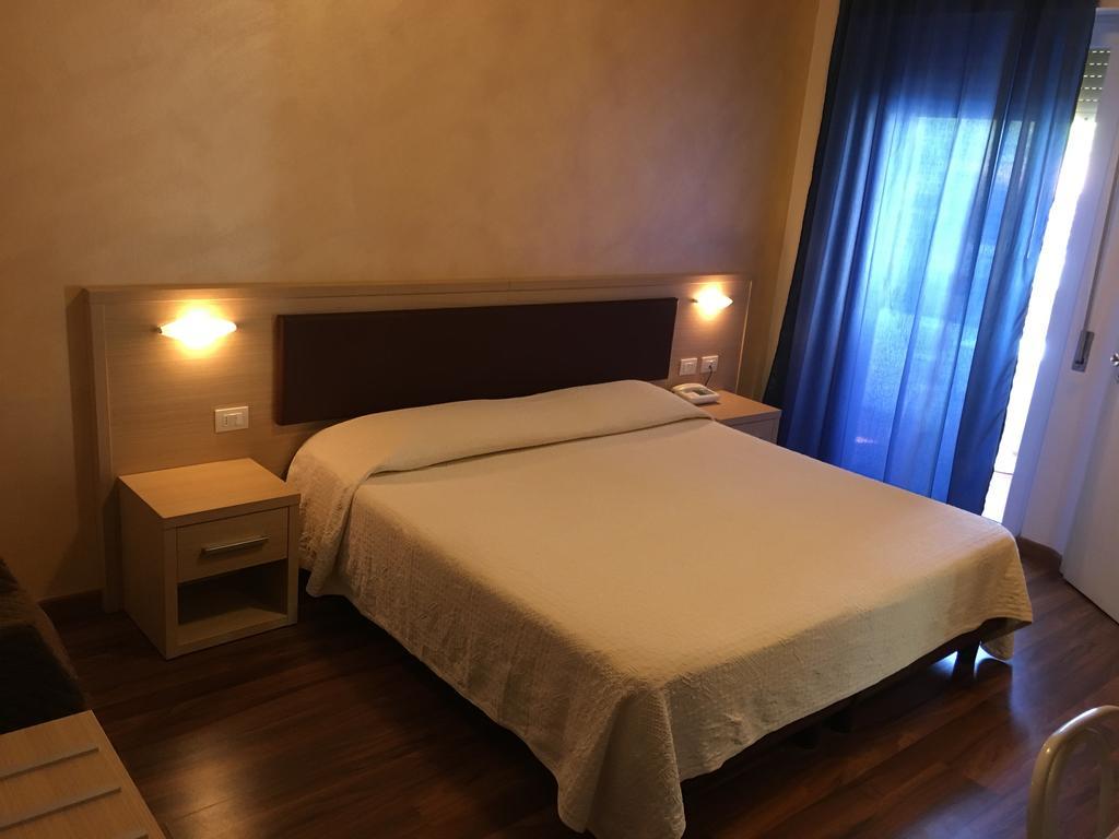 Hotel Grifone برانسيبينا أو ماري المظهر الخارجي الصورة