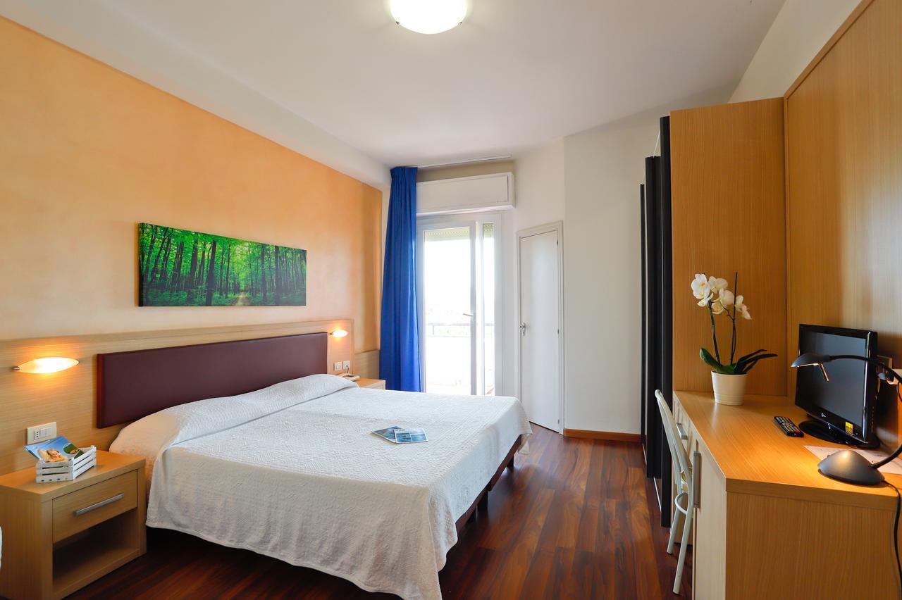 Hotel Grifone برانسيبينا أو ماري المظهر الخارجي الصورة