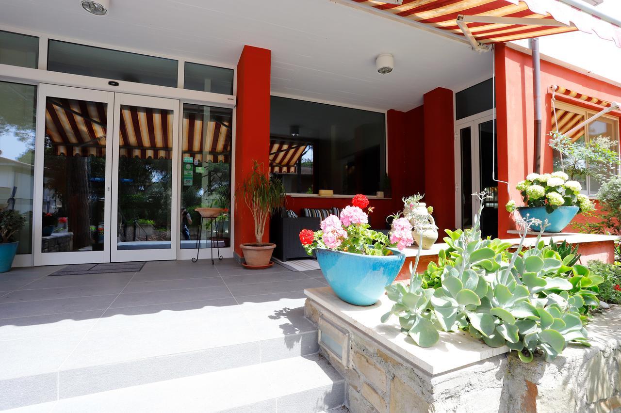 Hotel Grifone برانسيبينا أو ماري المظهر الخارجي الصورة